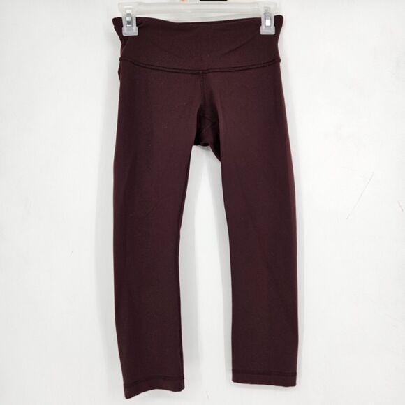 Lululemon Pants - Lululemon Pants Womens‎ 4 Wunder Under Crop Maroon Athletic Gym Leisure Yoga